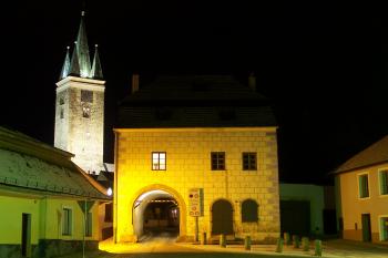 Střední Velká brána v nočním hávu (© Michal Brůža, 12/2009)