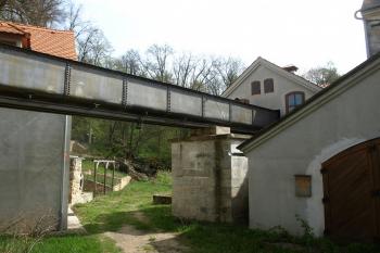  (© Milan Caha  04/2013)