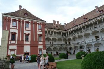 Renesanční zámek Opočno (© František Kinař, 08/2014)