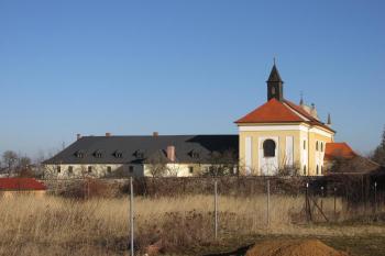 Klášter františkánů v Zásmukách ( © Pavel Vítek 02/2014)