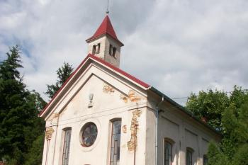 bývalá synagoga ( © Milan Caha 06/2008)