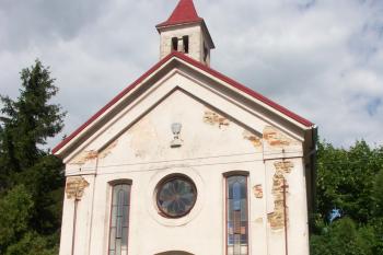bývalá synagoga ( © Milan Caha 06/2008)