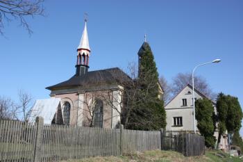 Kostel od západu ( © Ivan Grisa 04/2010)