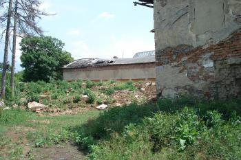 Zadní partie cukrovaru a domu pro správce (© Jaromír Schoffer, 2007)