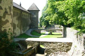 Hradní příkop (© Petr Gabriel 06/2005)