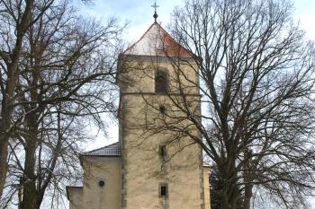 západní průčelí ( © Milan Caha 01/2010)