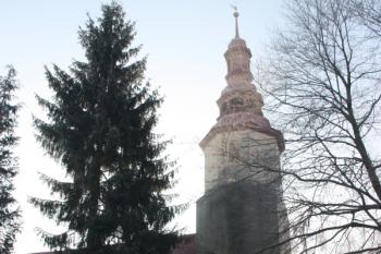 Věž od severu ( © Ivan Grisa 01/2010)