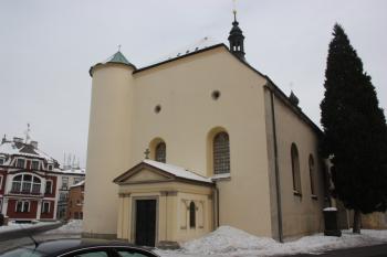 Západní průčelí ( © Ivan Grisa 01/2010)