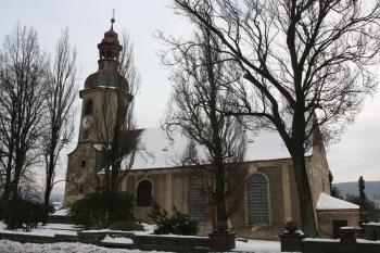 Kostel od severu ( © Ivan Grisa 01/2010)
