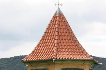 Zahradní pavilon  od východu ( © Ivan Grisa 07/2011)