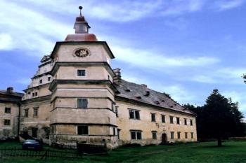 Zámek Červené Poříčí (© Vlky, Jirka Čížek)