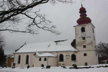 Kostel od jihu ( © Ivan Grisa 01/2010)