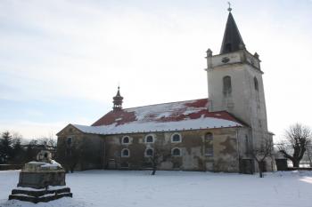 Kostel od severu ( © Ivan Grisa 01/2010)