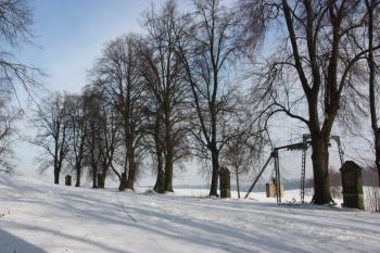 Areál Křížové cesty severně od kostela ( © Ivan Grisa 01/2010)