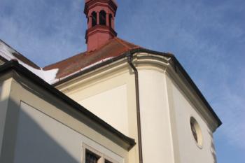 Závěr kostela od jihu ( © Ivan Grisa 01/2010)