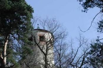 Horšovský Týn - strážní věž (© Jana Herianová 03/2002)