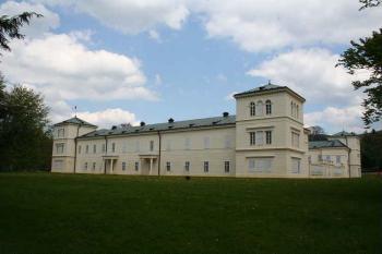 Jižní křídlo, pohled od jihu (© Ivan Grisa, 05/2008)