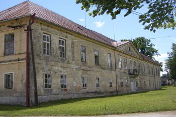 západní průčelí od severu (© Jan Šebek, 06/2009)