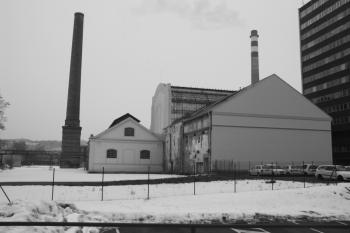 Zbylá část kotelny a strojovny od jihu ( © Ivan Grisa 02/2010)
