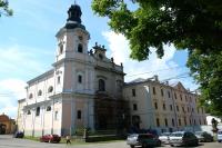 klášter paulínů s kostelem sv. Josefa