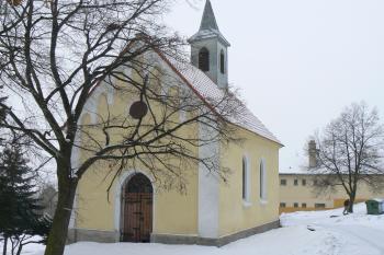 Průčelí kaple (© Prudký Martin, 02/2010)