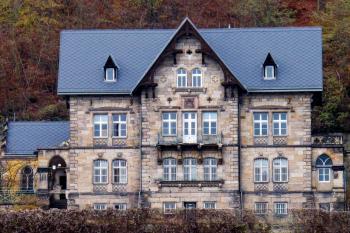 vila Waldstein (© Stene 82  11/2021)
