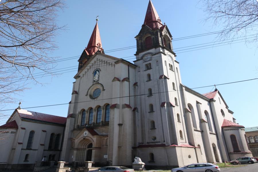 klášter redemptoristů s kostelem Panny Marie Pomocnice křesťanů
