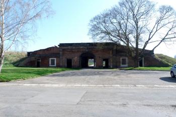 Dolní vodní brána ( © František Kinař 05/2017)