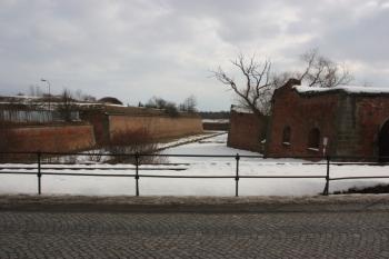 Pohled z mostu u někdejší Bohušovické brány ( © Ivan Grisa 02/2010)