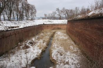 Vnější příkop u někdejší Litoměřické brány ( © Ivan Grisa 02/2010)