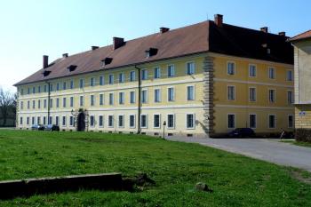 Magdeburská kasárna ( © František Kinař 05/2017)