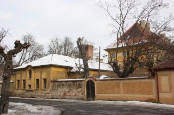 Pohled od jihozápadu ( © Ivan Grisa 02/2010)
