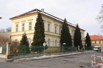 Pohled od jihovýchodu ( © Ivan Grisa 02/2010)
