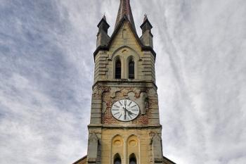 kostel od jihu ( © Radovan Smokoň 05/2013)