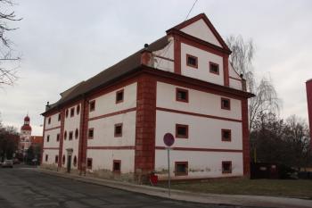 Špýchar od jihu ( © Ivan Grisa 02/2011)