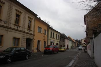 Židovská (Havlíčkova) ulice od východu ( © Ivan Grisa 03/2010)