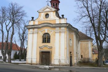 Hlavní průčelí (© Prudký Martin, 03/2010)