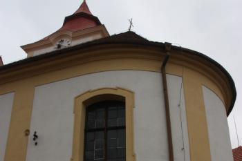 Závěr kostela od jihu ( © Ivan Grisa 03/2010)