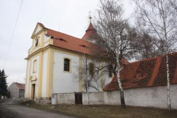 Kostel od jihozápadu ( © Ivan Grisa 03/2010)
