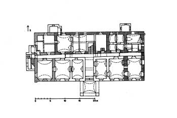plán přízemí zámku podle zaměření SÚRPMU z r. 1978 ( © Jiří Úlovec: Tvrz a zámek ve Zdibech u Prahy, Castellologica bohemica 8, Archeologický ústav Akademie věd České republiky, Praha 2002)