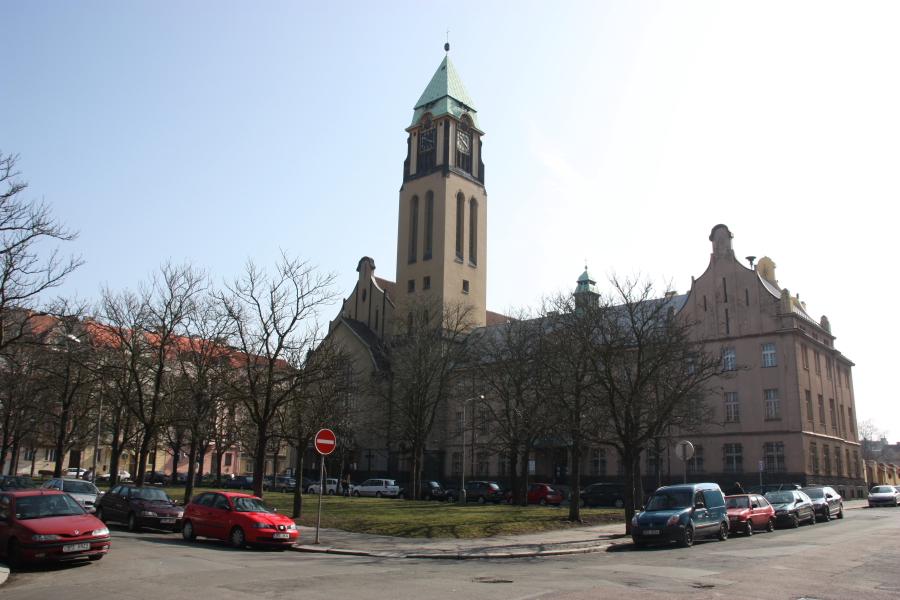 kostel Panny Marie Růžencové