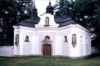 kaple sv. Jana Nepomuckého (© Vlky, Jirka Čížek)
