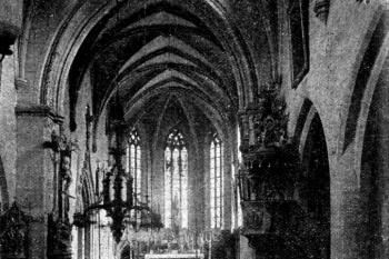 interiér klášterního kostela na počátku 20. století (© Antonín Podlaha: Posvátná místa království Českého; Díl 2., Vikariáty: Berounský, Bystřický a Plzeňský, Dědictví sv. Jana Nepomuckého, Praha 1908)