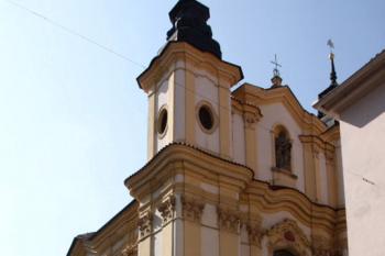 Kostel od severu (© Ivan Grisa 03/2010)