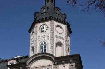 Věž bývalé Litické brány, začleněná do jihovýchodního nároží kláštera (© Ivan Grisa 03/2010)