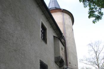 Okrouhlá věž od východu ( © Ivan Grisa 05/2010)