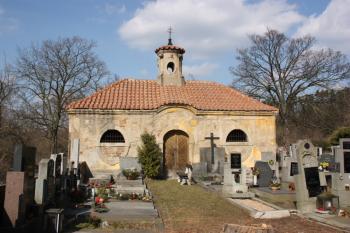 Kostnice od jihu ( © Ivan Grisa 03/2010)