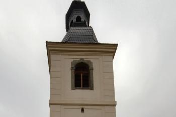 kostel od jihu ( © Pavel Zany Komárek 8. 11. 2009)