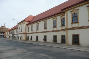 býv. klášter (© Ondřej Navrátil, 09/2010)