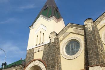  ( © Milan Caha 05/2010)